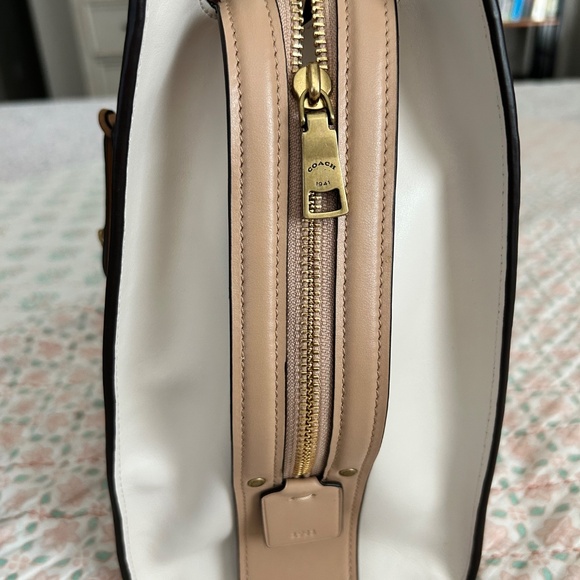 EUC Coach Rogue 31 Colorblock Beechwood Chalk Burgandy Brass HW “C”Chain RARE 👜 - Picture 6 of 16